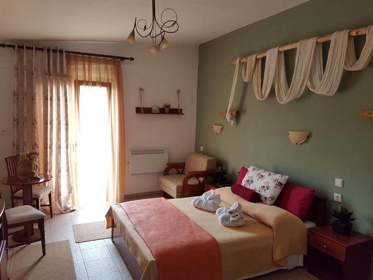 Hotel Metoxi Spilia  Exterior photo
